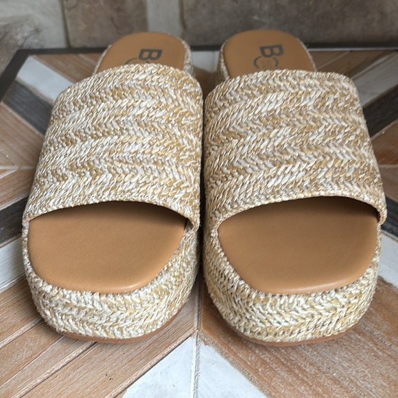 BC Footwear by Seychelles Driftwood Sandal Taupe - Picture 3 of 6